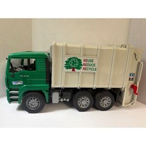 Bruder Rear Loading Recycling Trash‎ Garbage Truck Green Cab 2001 GERMANY